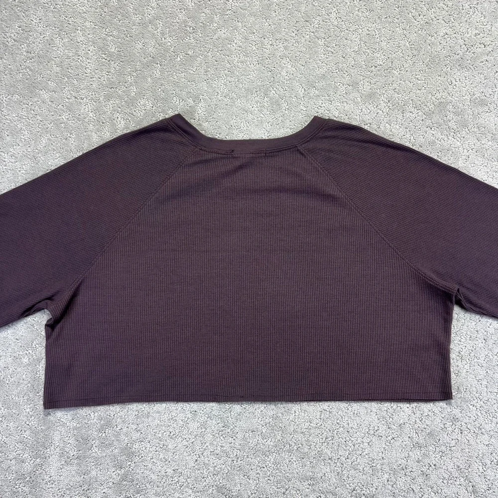 Rebels & Lovers Thermal Shirt Womens Large Purple Waffle Knit Cropped Pullover‎